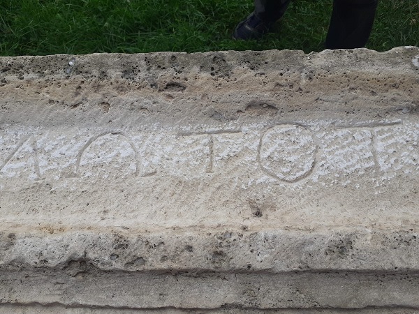 Foto - Kaeto halkı tarafından yapılmış! Bu musalla taşı 5 bin yıllık