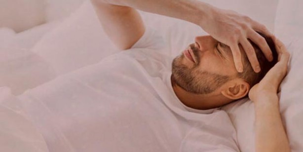 Foto - Kafada karıncalanma neden olur? Başta karıncalanma nasıl geçer?