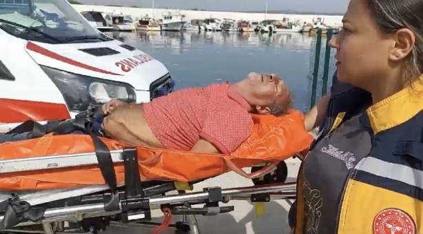 Foto - Kafadaş laikçiler bu işe ne diyecek? Alkolik kaptan bakın ne yaparken enselendi