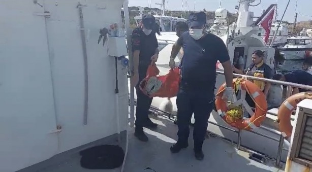 Foto - Kafadaş laikçiler bu işe ne diyecek? Alkolik kaptan bakın ne yaparken enselendi