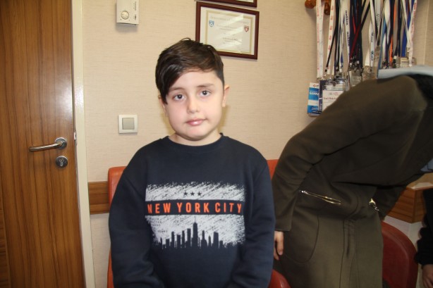 Foto - Kafasını saksıya çarpı zanneden çocuğun ailesine büyük şok!