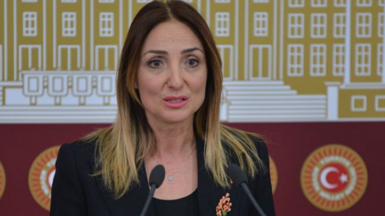 Foto - Kafayı çıkarmasınız şaşırırdık zaten! Ahlaksız Matiz’e engel CHP’de sancı yaptı