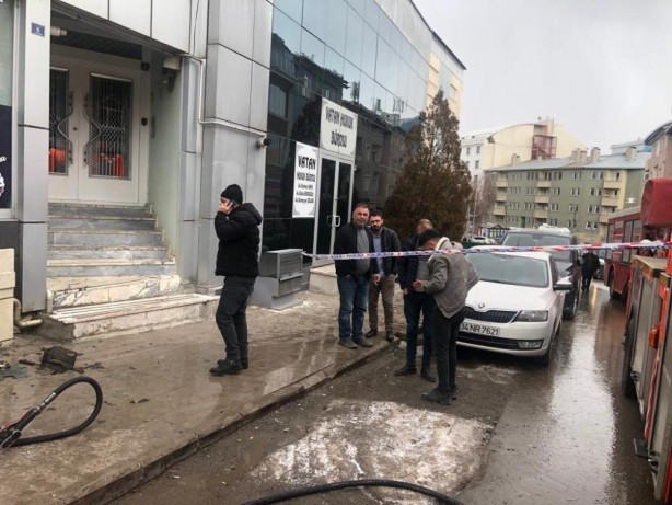Kafede korkutan olay! Bomba gibi patladı