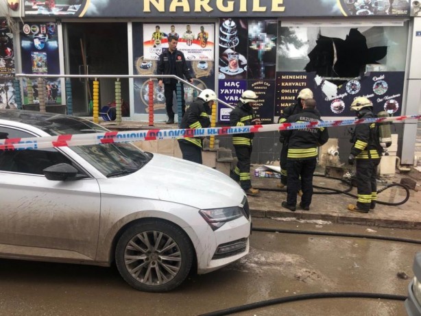 Foto - Kafede korkutan olay! Bomba gibi patladı