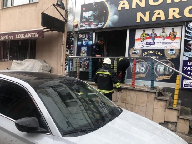Foto - Kafede korkutan olay! Bomba gibi patladı