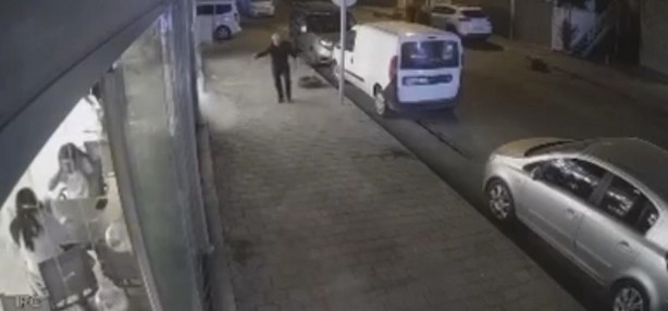Foto - Kafede oturanlara kurşun yağdırdı