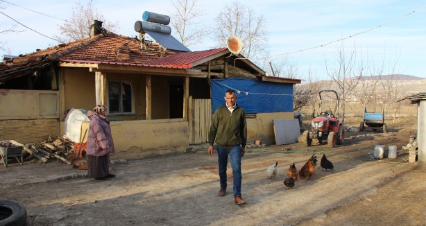 Foto - Kahraman madenciden alkışlık hareket: Yeni evinin kapısını depremzede aileye açtı