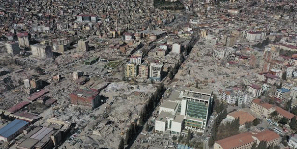 Kahramanmaraş depremi acısı tazeyken İstanbul'dan korkutan haber! Yüzlerce bina...