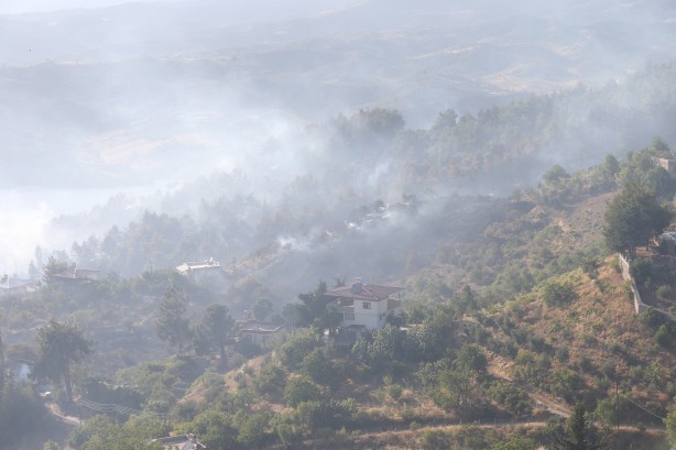 Foto - Kahramanmaraş'ta Çıkan Orman Yangınları Kontrol Altına Alındı!