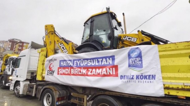 Foto - Kahramanmaraş'taki deprem felaketi: İstanbullular oraya akın ettiler