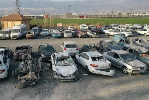 Foto - Kahramanmaraş'taki depremler sonrası şaşkına çeviren görüntü!