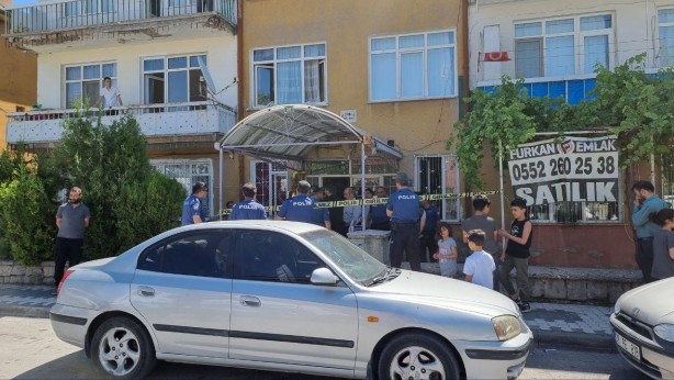 Foto - Kahvaltı sofrasında başından tabancayla vurulan şahıs ağır yaralandı