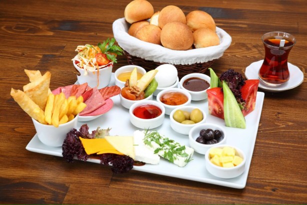 Foto - Kahvaltı yaparken bunları sakın yemeyin! Beyni kandırıyor