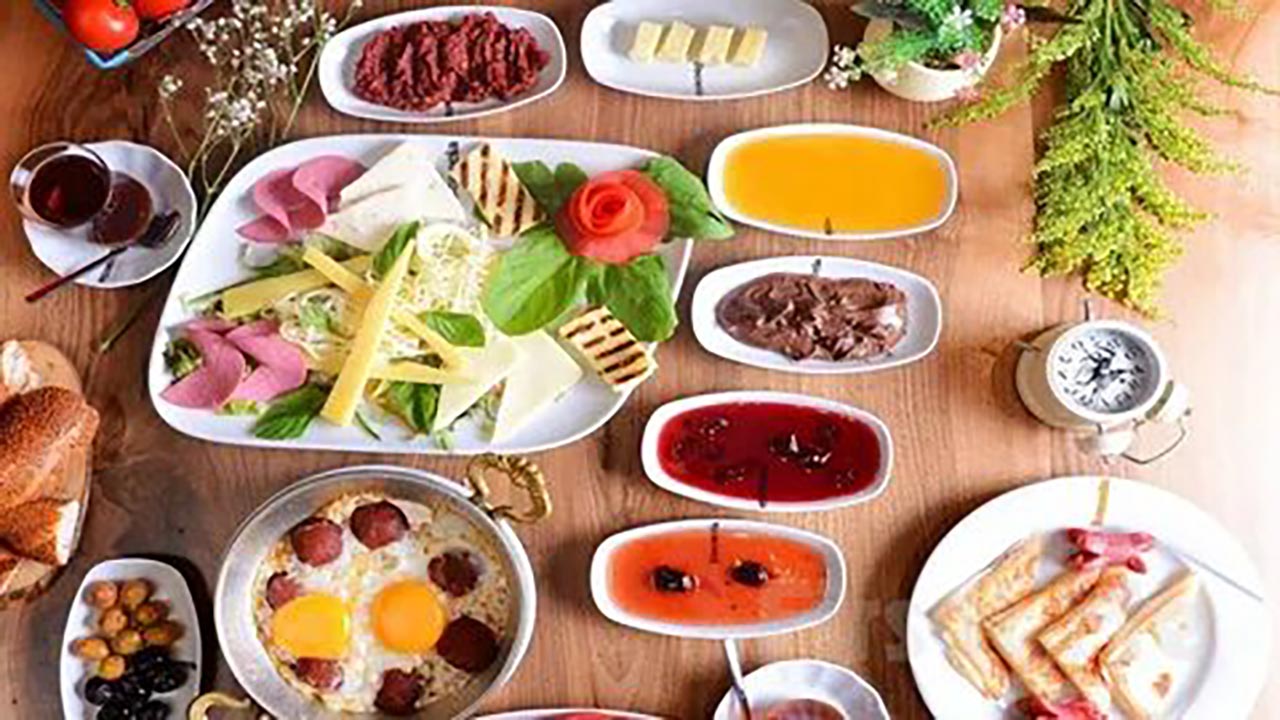 Foto - Kahvaltınızı zehir eden bu iki besine dikkat! İşte kahvaltının en doğru saati…