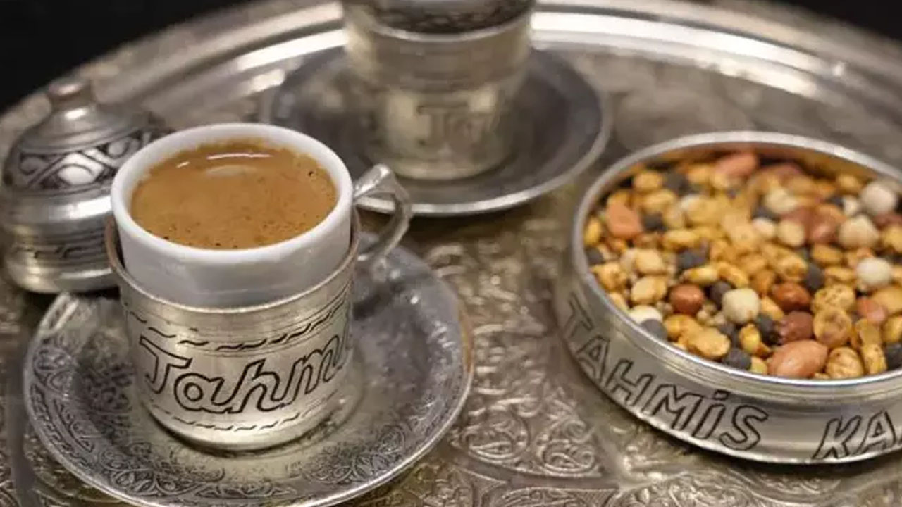 Kahve 80 TL'ye satılıyor, kente gelen tadına bakmadan gitmiyor! 