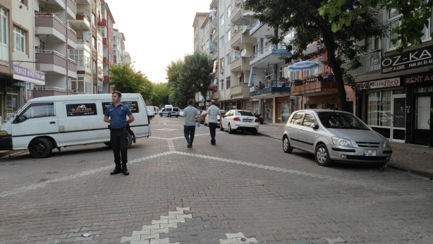 Foto - Kahvehane'de iki grup birbirine girdi! Silahlar çekildi