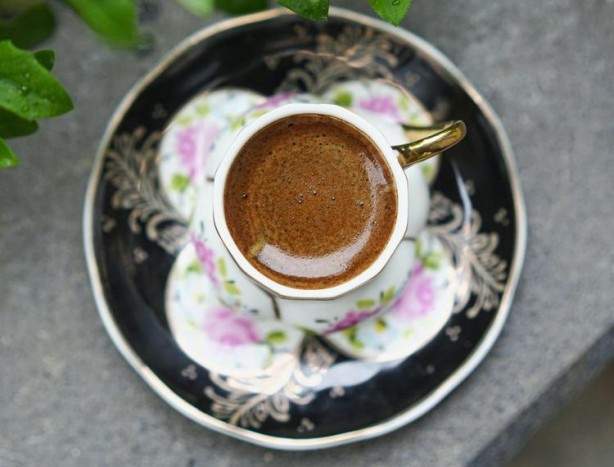 Foto - Kahvenin içine kaşık kaşık koyun! Tıkalı bağırsakları motor gibi çalıştırıyor, kabızlığı bitiriyor