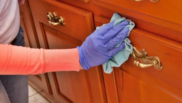 Foto - Kahveyi ıslatıp mobilyalara sürerseniz bakın ne oluyor