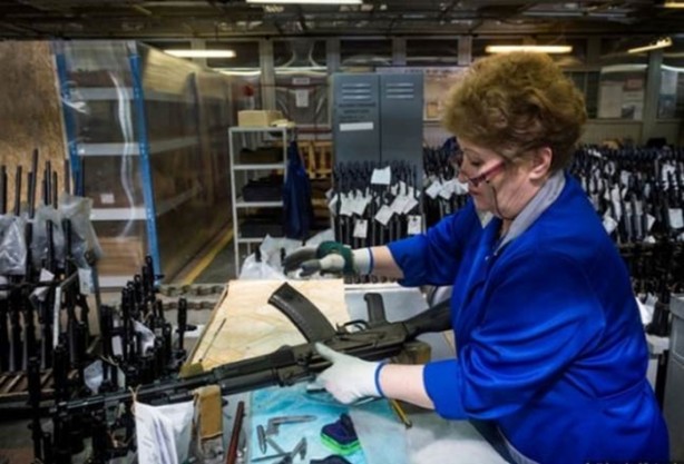 Foto - Kalaşnikof nasıl üretiliyor?