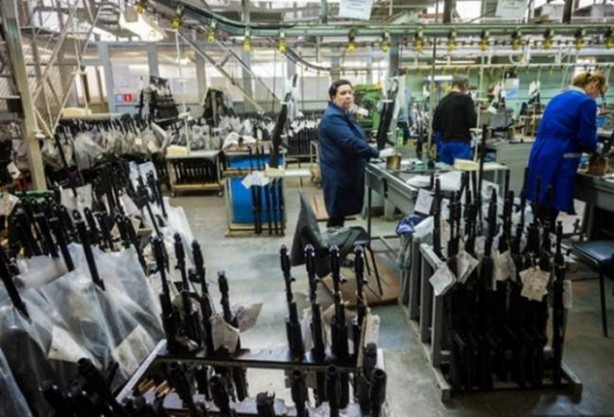 Foto - Kalaşnikof nasıl üretiliyor?