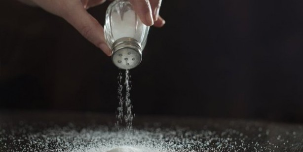 Foto - Kalbi korumanın 6 yolu: güç katıyor! Dikkat bu besinlerden uzak durun damarlarınızı kurutuyor 