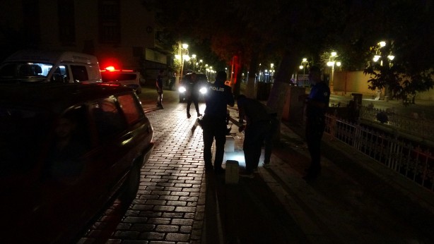 Foto - Kaldırımda yürürken topuğundan vuruldu