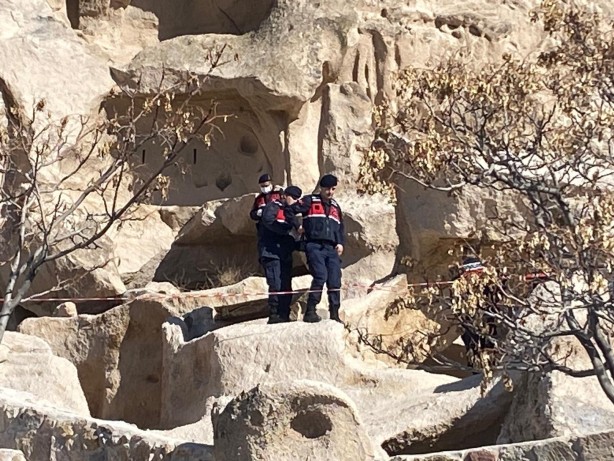 Foto - Kaleden düşen 20 yaşındaki genç feci şekilde can verdi!