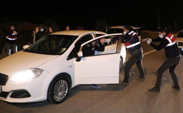 Foto - Kalem görünümlü ölüm makinası! İhbar sonrası ele geçirildi