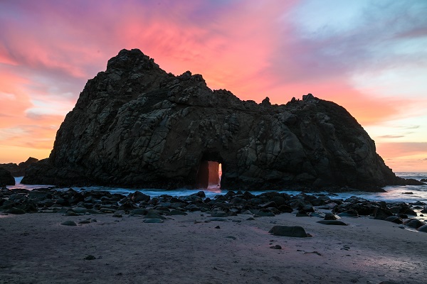 Kaliforniya'da gün batımı manzarası