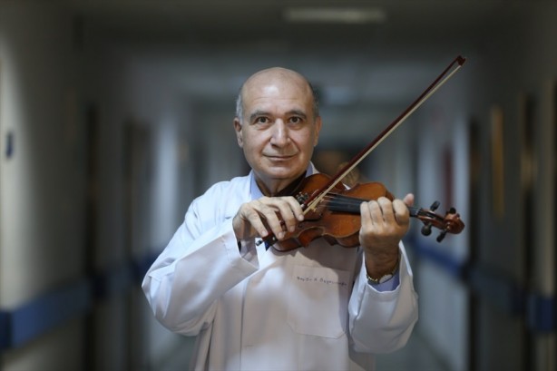 Foto - 'Kalp damar cerrahisi'nin müzisyen doktorları