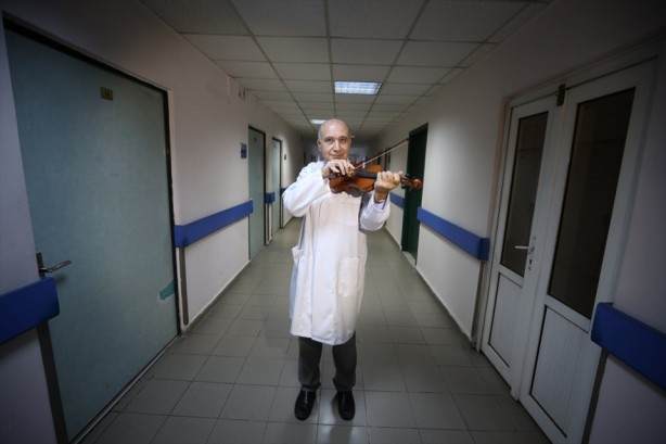 Foto - 'Kalp damar cerrahisi'nin müzisyen doktorları