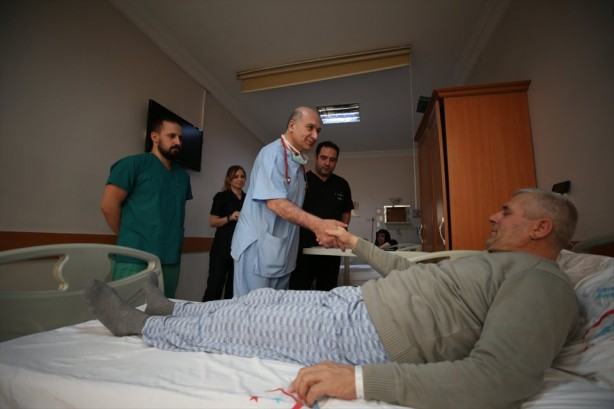 'Kalp damar cerrahisi'nin müzisyen doktorları