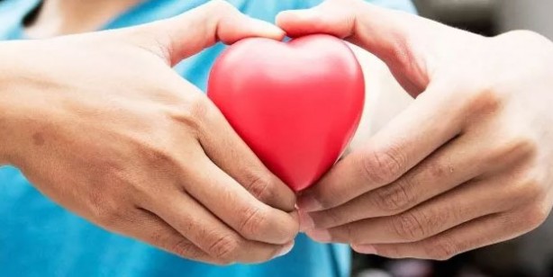 Foto - Kalp krizini işaret eden belirtiler