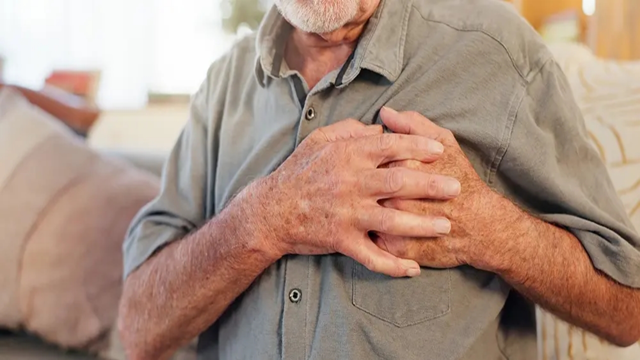 Foto - Kalp krizinin saati ortaya çıktı! Eğer bu saatlerde bu belirtiler varsa hemen...