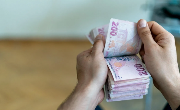 Foto - Kameralar karşısına geçip en düşük emekli maaşın kaç para olacağını ilan etti! Bu rakamın üstü olmaz