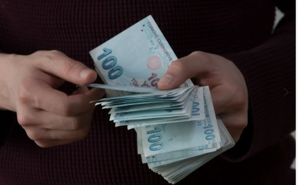 Foto - Kameralar karşısına geçip en düşük emekli maaşın kaç para olacağını ilan etti! Bu rakamın üstü olmaz