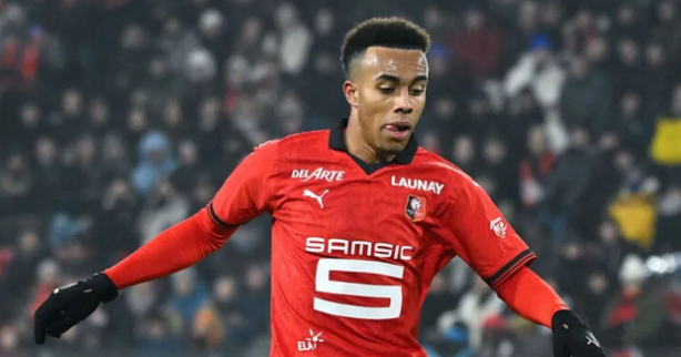 Foto - Kameralar karşısına geçip ilan etti! Galatasaraylıların aklında şimdi tek bir soru var? Hangisi olacak!