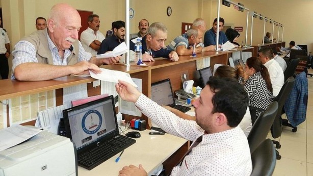 Foto - Kamuda mesai saatleri değişti