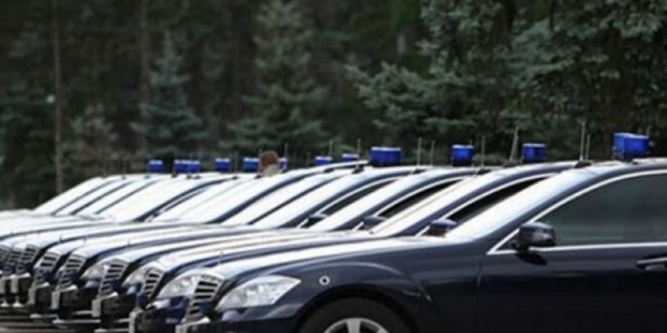 Foto - Kamudaki Mercedes ve Audi markalı tüm araçlar satılacak! Yerine alınacak marka belli oldu