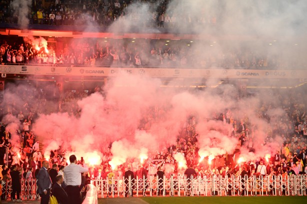 Foto - Kamuoyu ile paylaştı: İtiraz geldi artık! Kongrenin ardından bir Fenerbahçeli isyan etti...