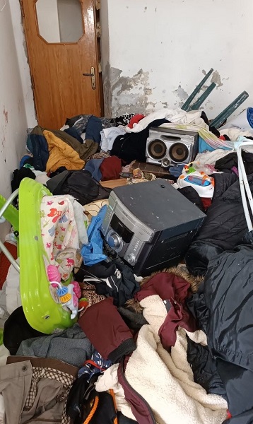 Foto - Kamyon kamyon boşaltıldı | Kapıyı açar açmaz gördükleri manzara şaşkına çevirdi