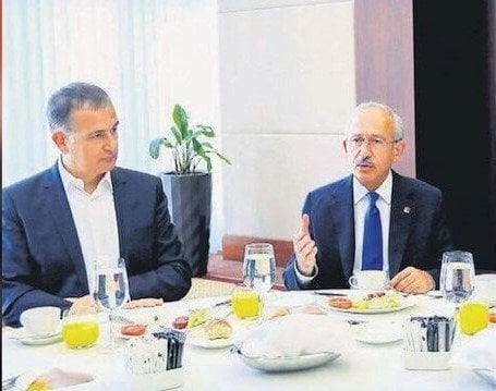 Foto - Kamyon kasasında ülkeden kaçan FETÖ'cü Ekrem Dumanlı İşte FETÖ'nün firari gözbebeği Dumanlı'nın ini