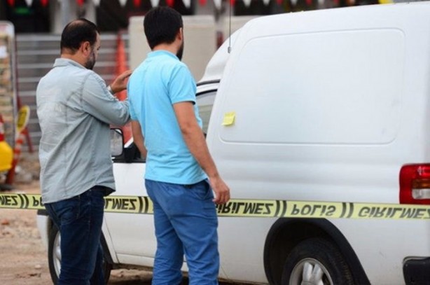 Foto - Kamyonete bırakılan not polisi alarma geçirdi