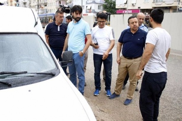 Foto - Kamyonete bırakılan not polisi alarma geçirdi