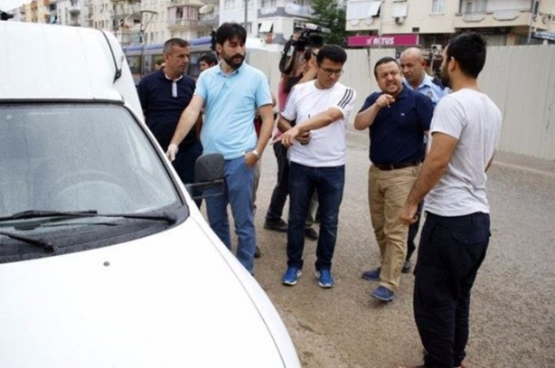 Foto - Kamyonete bırakılan not polisi alarma geçirdi