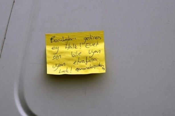 Foto - Kamyonete bırakılan not polisi alarma geçirdi