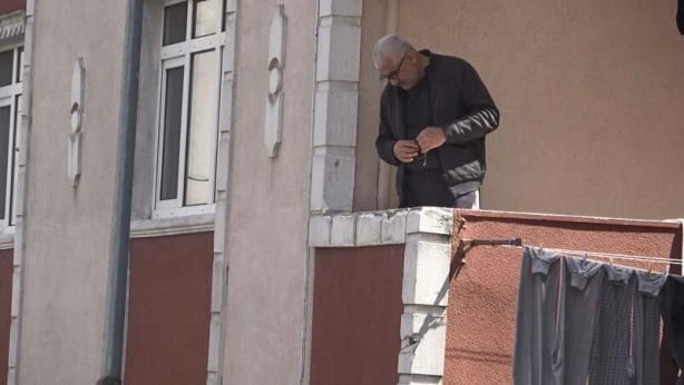 Foto - Kamyonetinin kasasında intihar etti