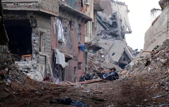 Foto - Kan donduran itiraf: Hendeklerde zorla nöbet tutturdular