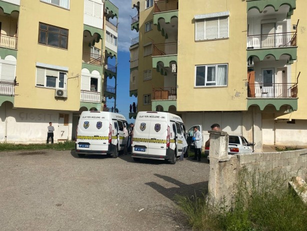 Foto - Kan donduran olay! Eşini öldürdü çocuklar balkondan yardım istedi