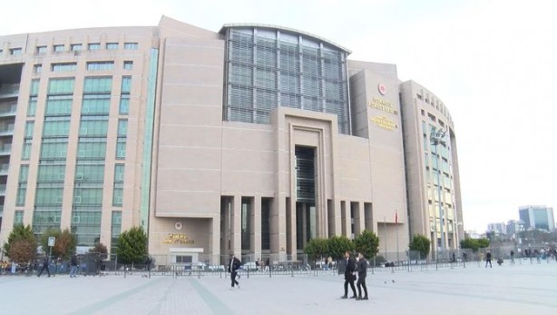 Foto - Kan donduran olay iddia! Babam, ‘şeytan çocuk’ derdi'! İki kardeş babalarına 20 sene sonra dava açtı! Mezar açıldı